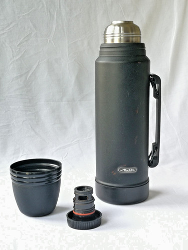 Aladdin thermos 1 - aladdin, (stanley)