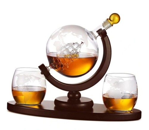 Bottiglia caraffa whisky - bottiglia,